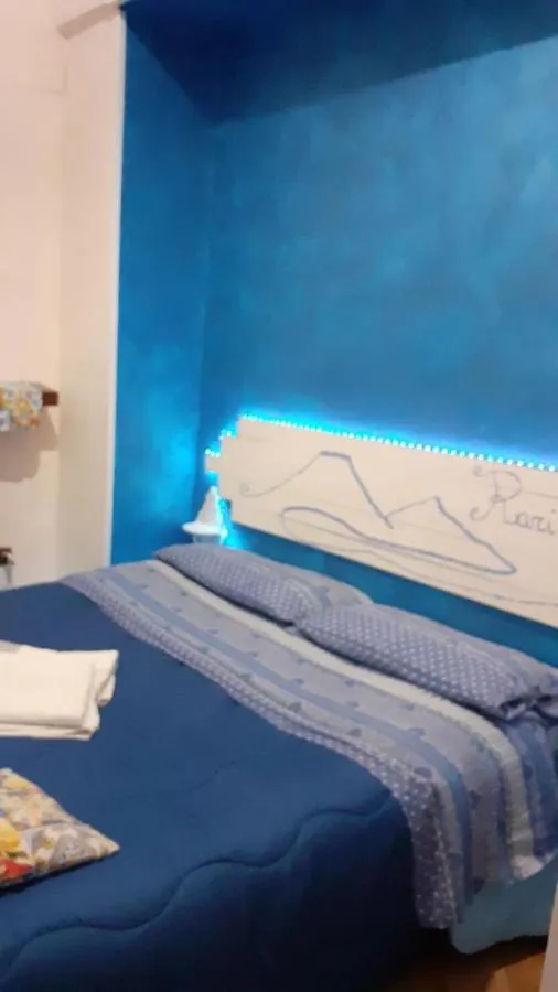 Camera Rarisa Napoli Centro 게스트하우스 나폴리