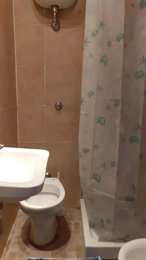 Camera Rarisa Napoli Centro 게스트하우스