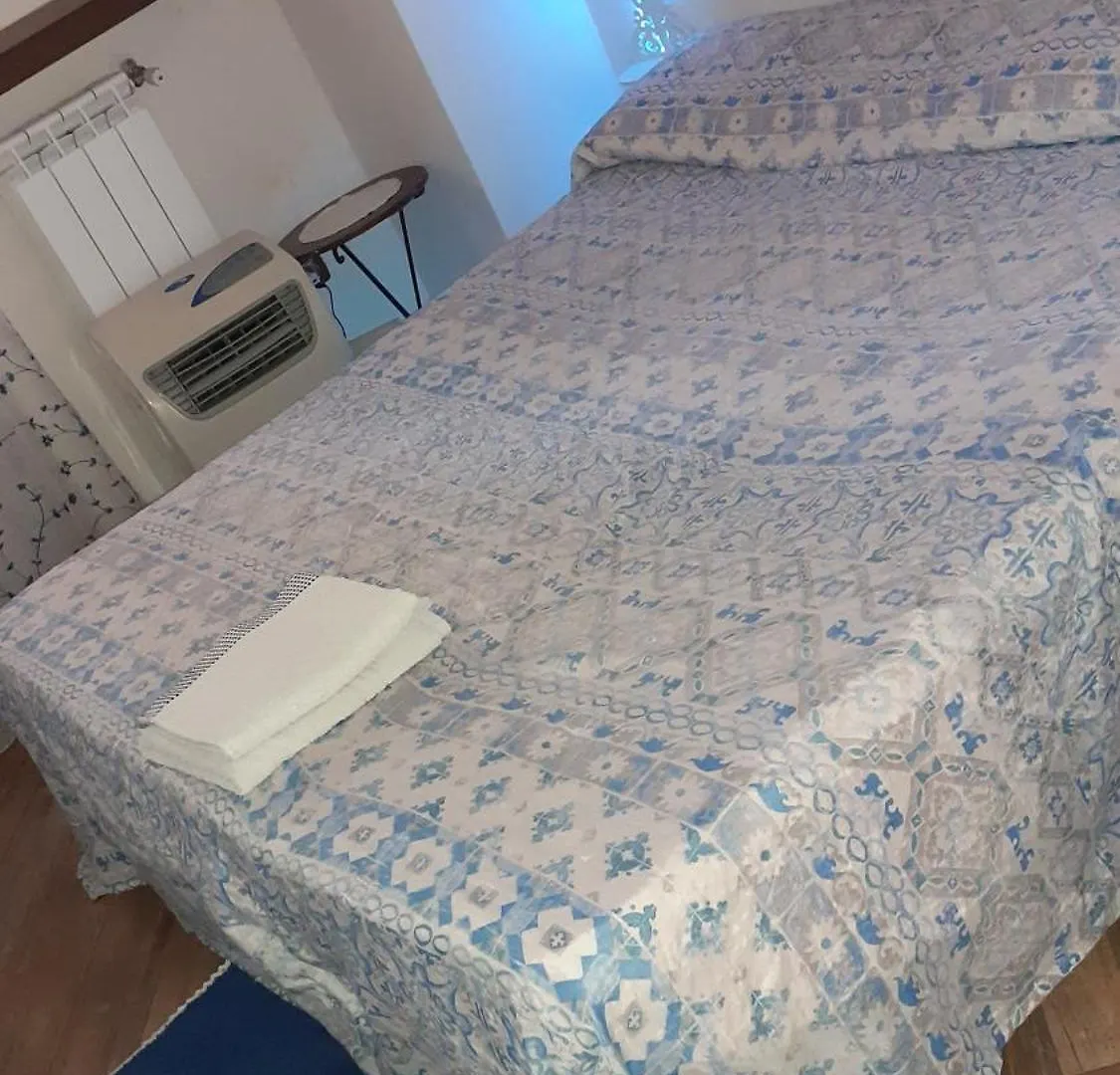 게스트하우스 Camera Rarisa Napoli Centro